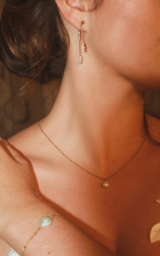 Bijou de dos - Lahora